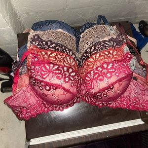 Brand new women’s bras
